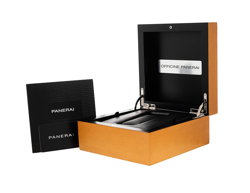 Panerai Radiomir Manual PAM00575 Image 5